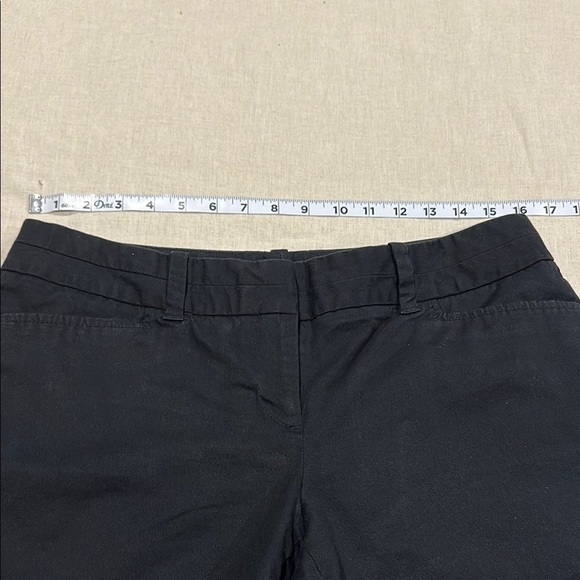 The Limited Drew Fit Women's Black Shorts size 10 - Picture 3 of 5